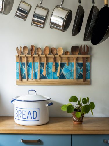 Spoon rack